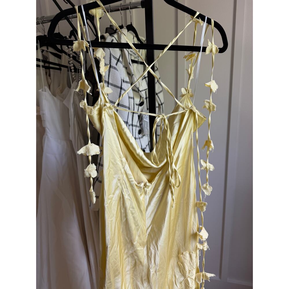 NBD Inaya Gown in Butter Yellow - Picture 14 of 16